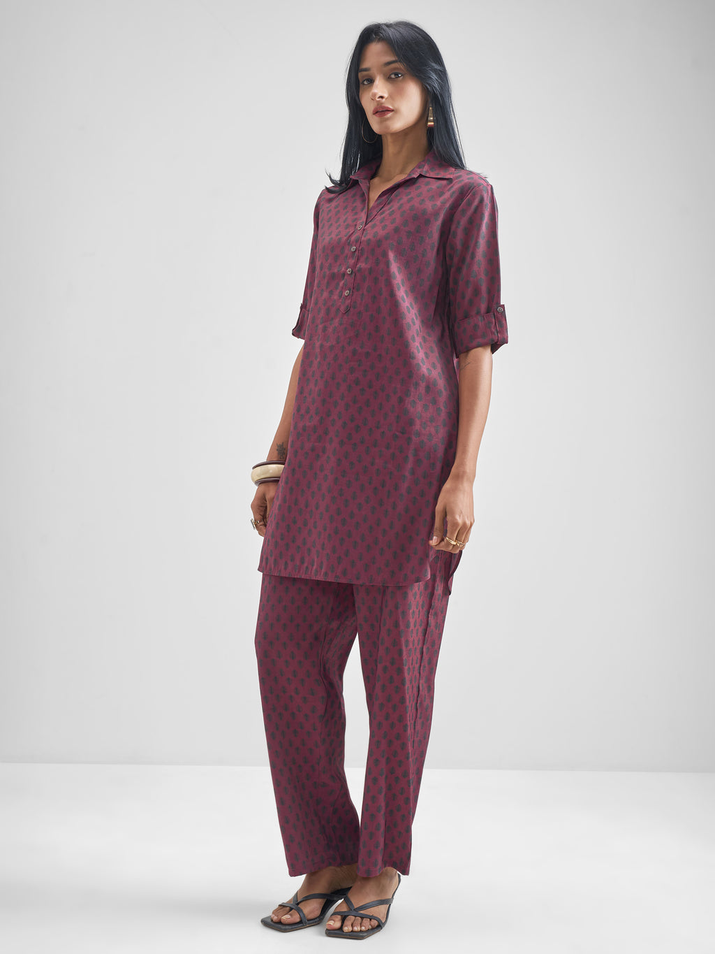 Vishudh Women Burgundy Tunic With Trouser Co-Ords - Burgundy - Image 2