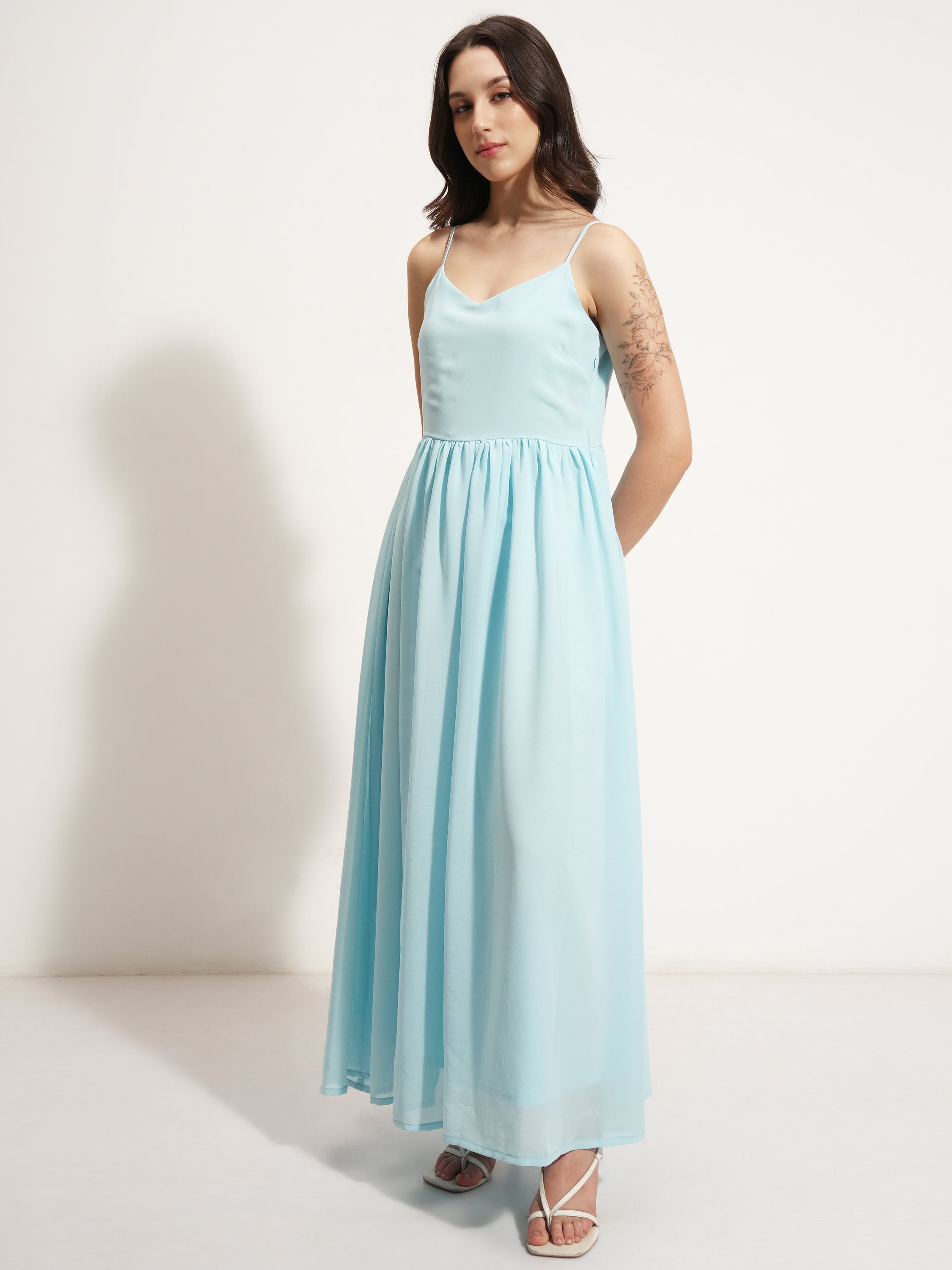 Vishudh Women Blue Printed Maxi Dress - Blue - Image 4
