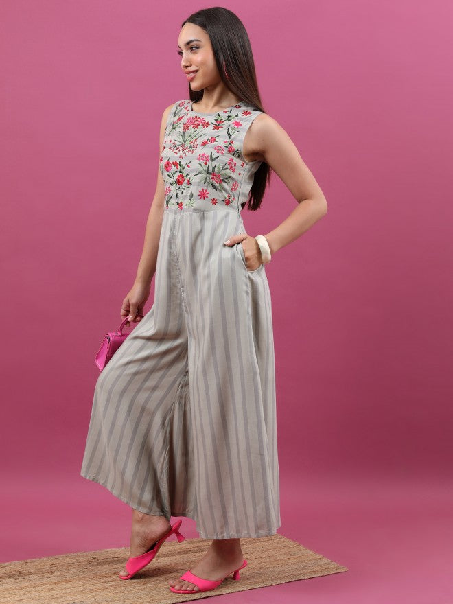 Vishudh Women Grey Embroidered Jumpsuit - Grey - Image 4