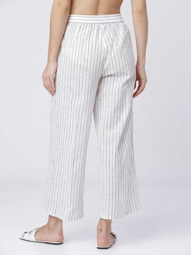 Women Off White & Black Checked Straight Kurta with Palazzo - Off White - Image 8