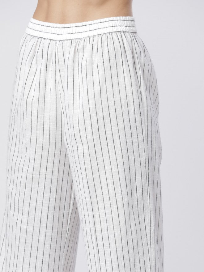 Women Off White & Black Checked Straight Kurta with Palazzo - Off White - Image 9
