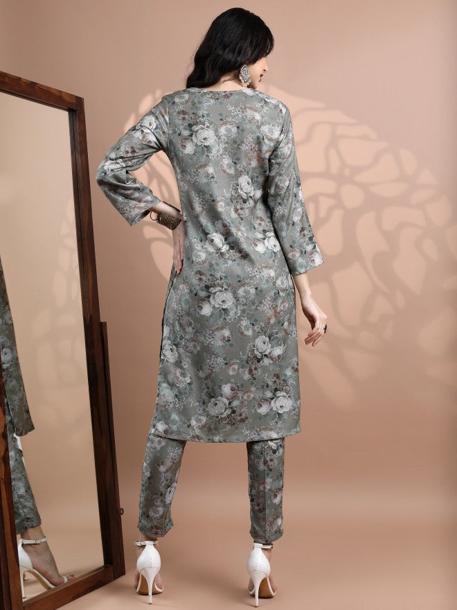 Vishudh Women Green Printed Kurta With Trouser - Green - Image 3