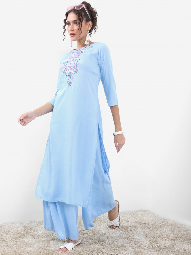 Vishudh Women Blue Embroidered Straight Kurta With Palazzo - Blue - Image 2