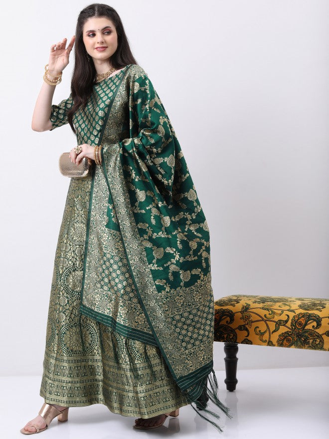 Vishudh Green Ethnic Motifs semi-stitched Blouse and Lehenga & Blouse With Dupatta - Green - Image 2