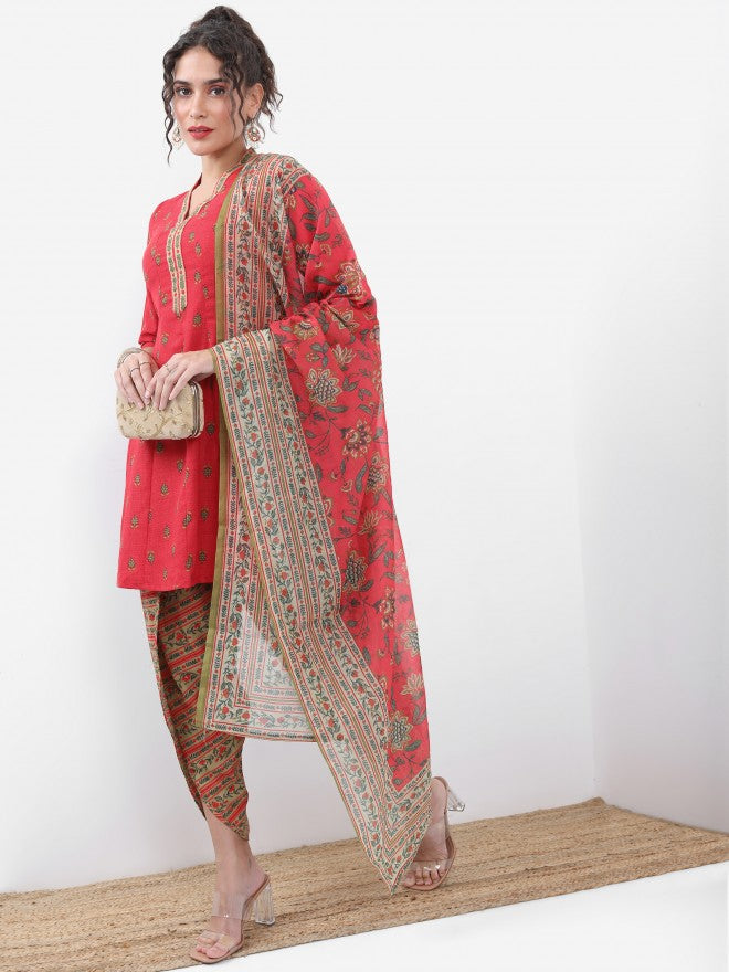 Vishudh Women Red Printed Kurta With Dhoti Pant And Dupatta - Red - Image 2