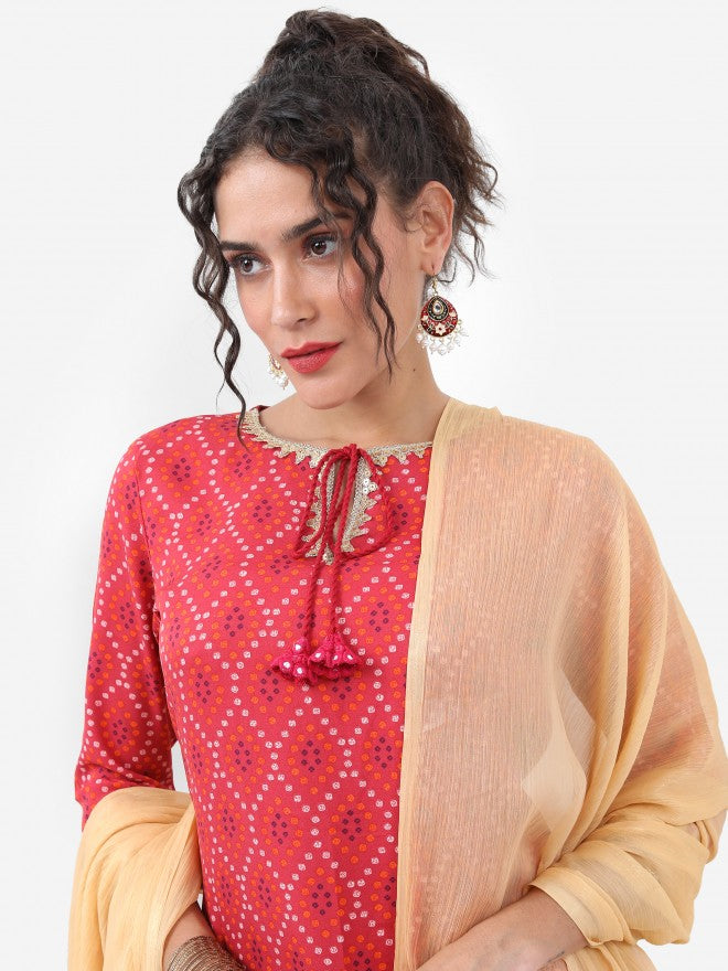Vishudh Women Red Printed Kurta With Trouser And Dupatta - Red - Image 2