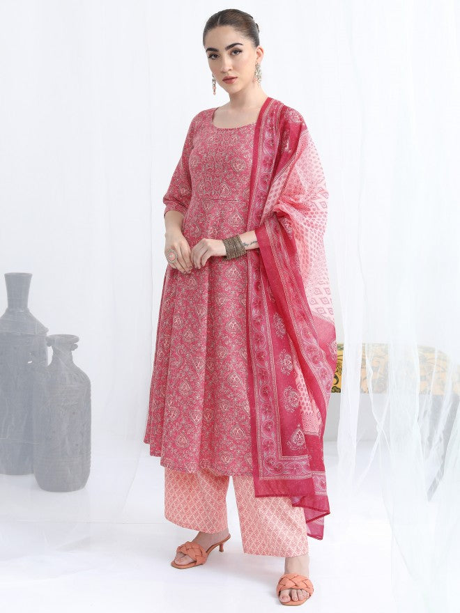 Vishudh Women Pink Printed Kurta With Palazzo And Dupatta - Pink - Image 2