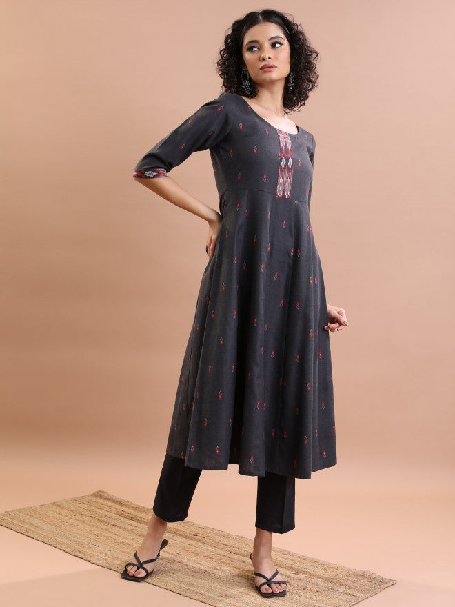 Vishudh Women Black Printed Kurta With Trouser - Black - Image 4