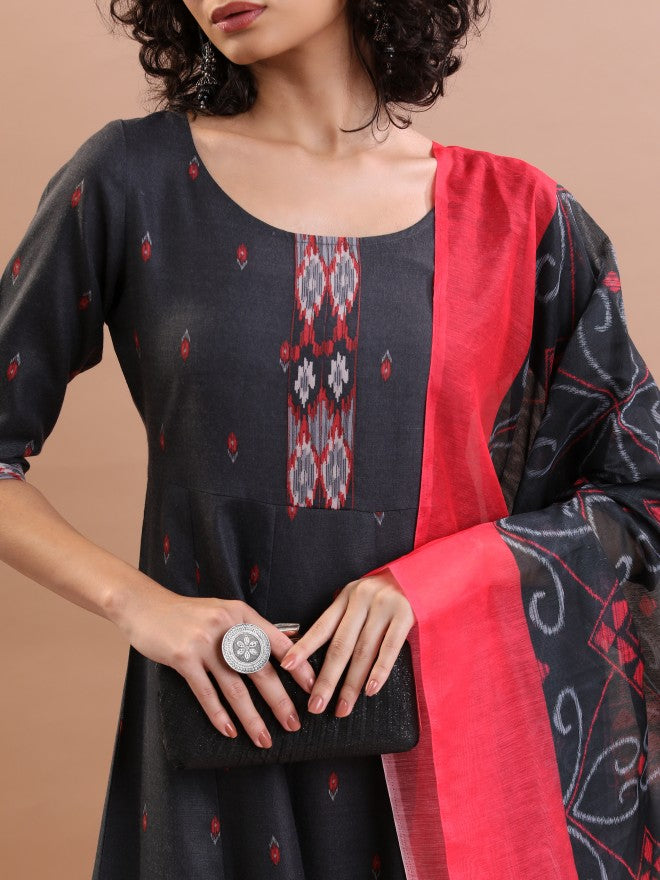 Vishudh Women Black Printed Kurta With Trouser - Black - Image 5