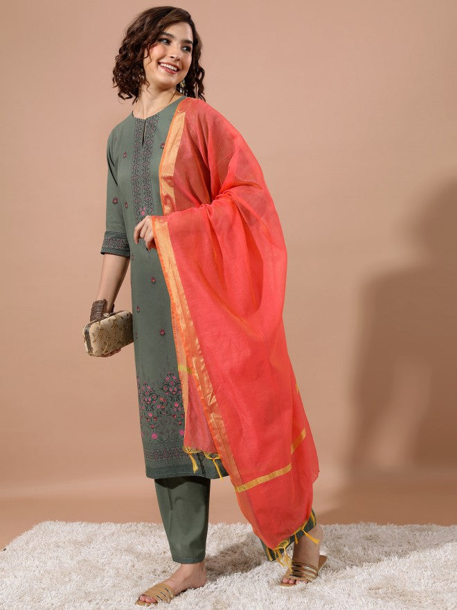 Vishudh Women Green Kurta With Palazzo - Green - Image 2