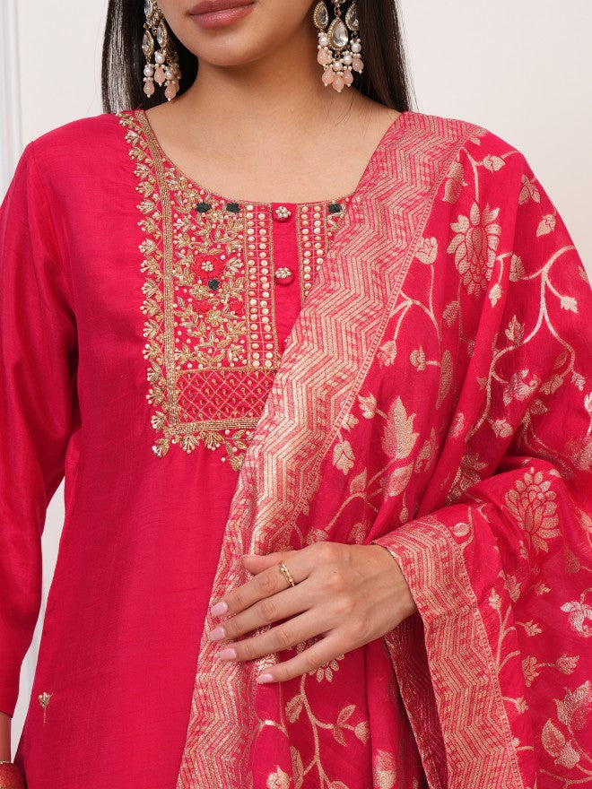 Vishudh Women Red Embroidered Kurta With Trouser And Dupatta - Red - Image 5