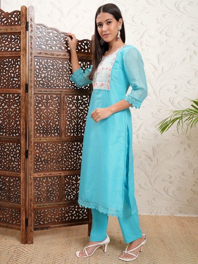 Vishudh Women Blue Embroidered Kurta With Trousers - Blue - Image 4