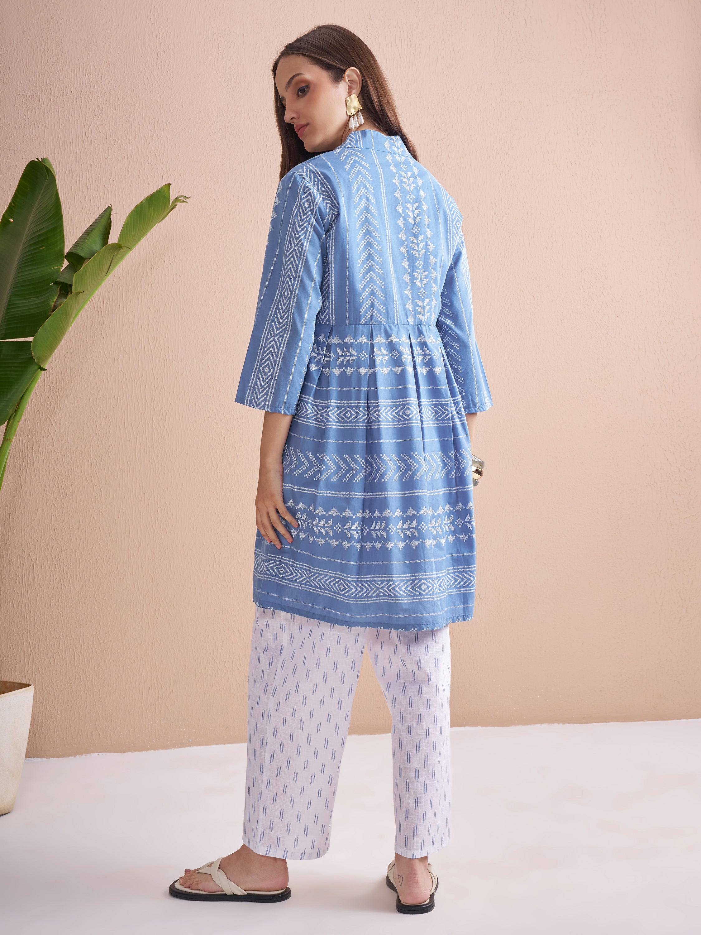 Vishudh Women Blue Top With Palazzos - Blue - Image 3