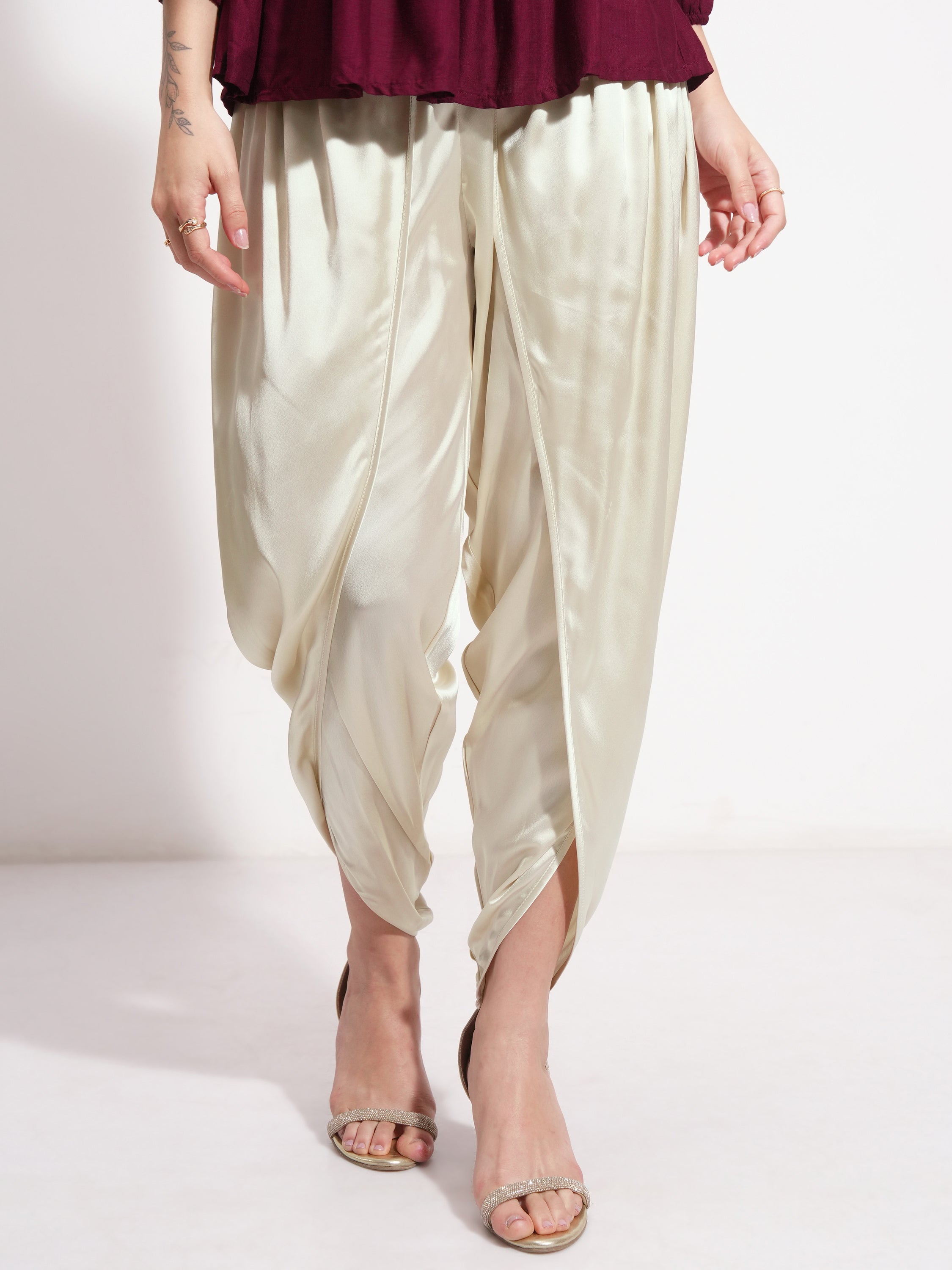 Vishudh Women Beige Solid Regular Fit Casual Trouser - Beige - Image 1