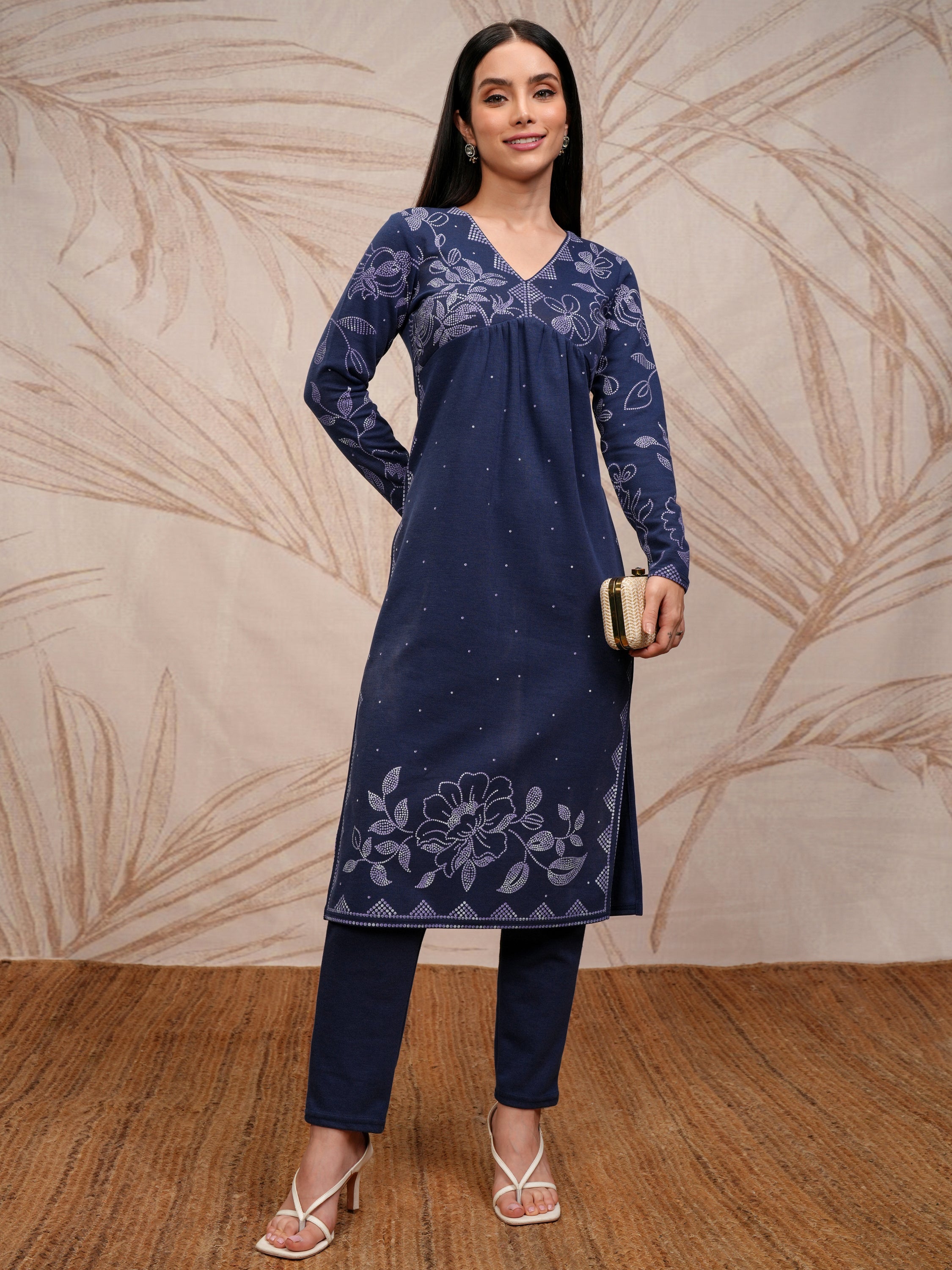 Vishudh Women Blue Kurta With Trousers - Blue - Image 2