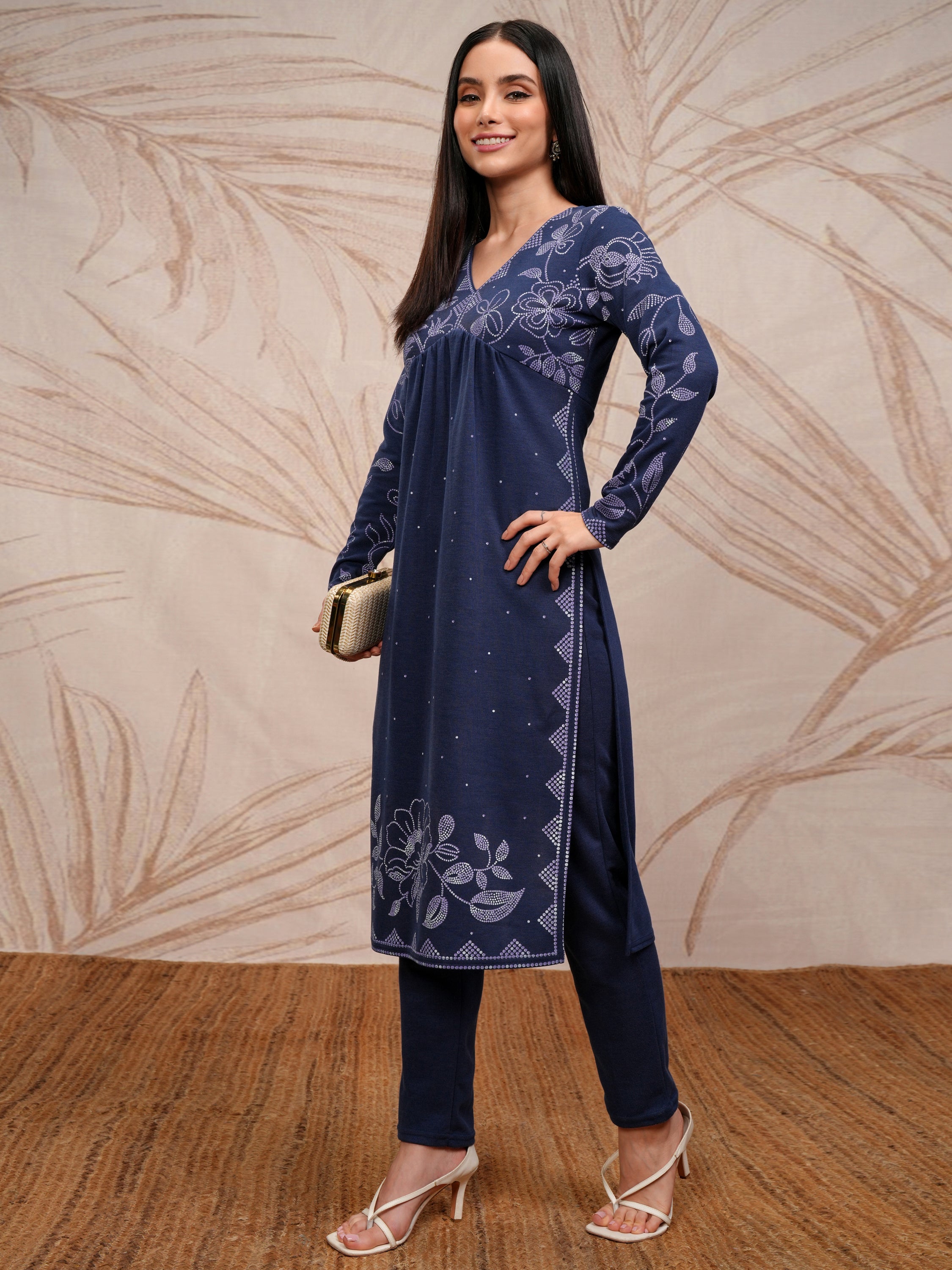 Vishudh Women Blue Kurta With Trousers - Blue - Image 4