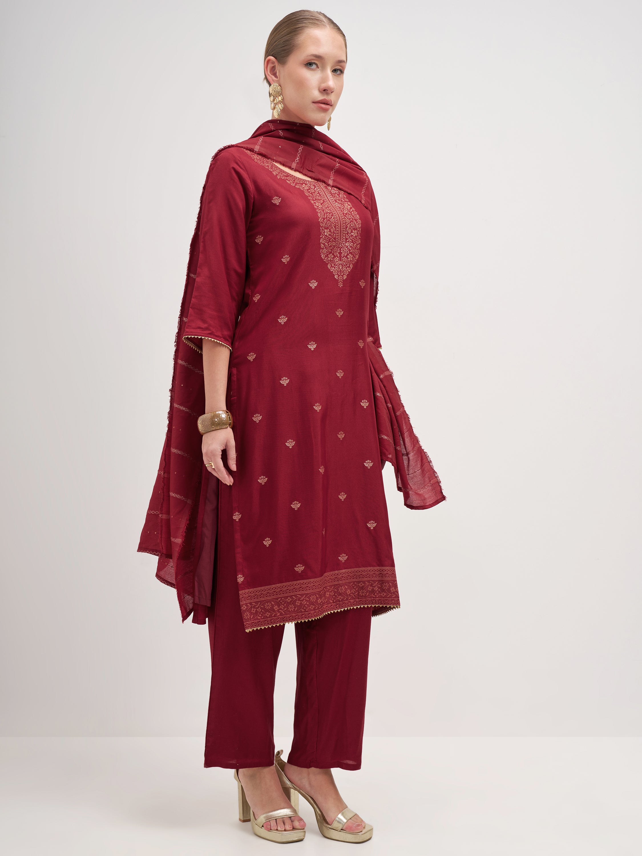 Vishudh Women Maroon Embroidered Kurta And Trouser With Dupatta - Maroon - Image 4