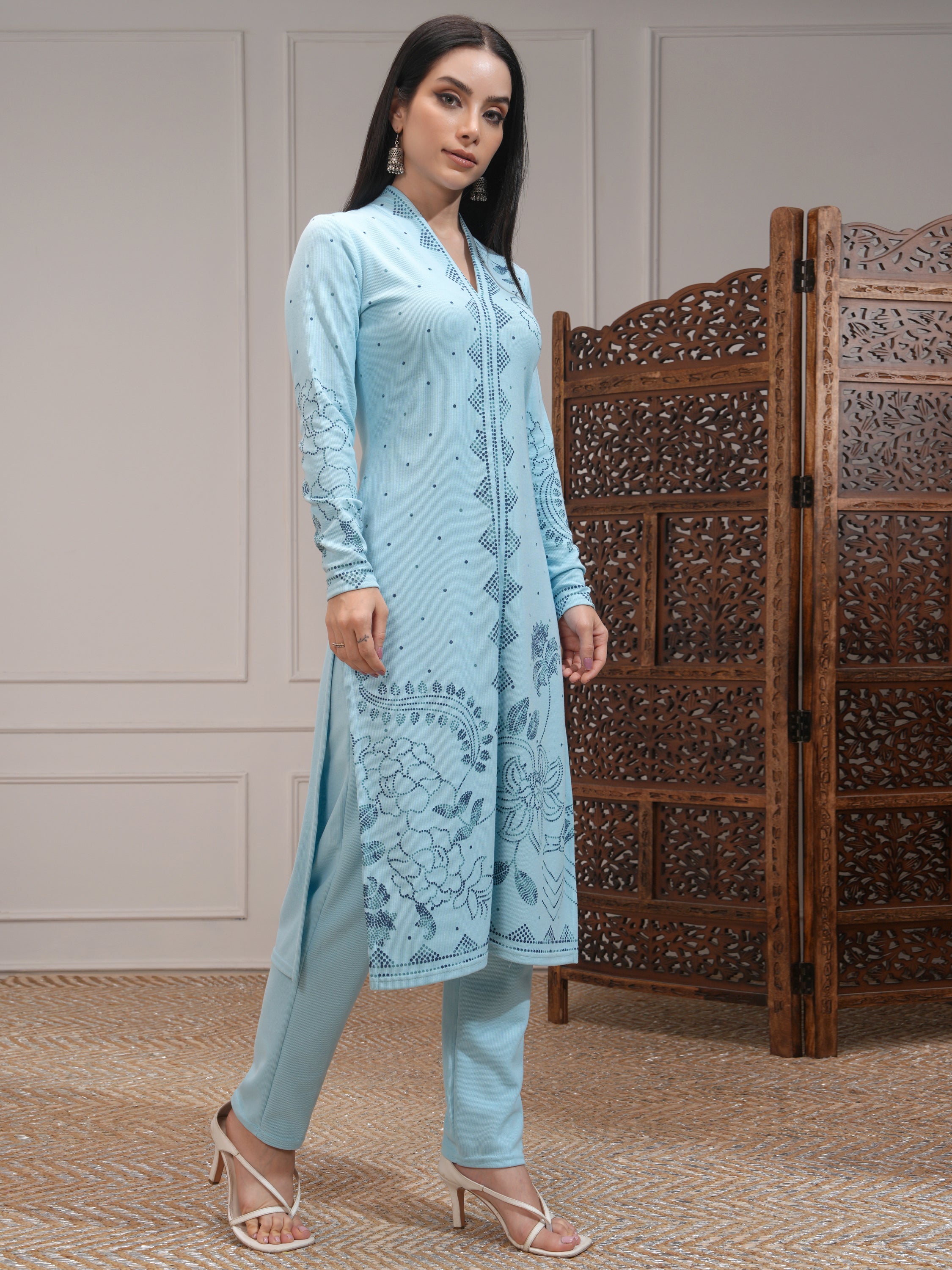 Vishudh Women Blue Women Kurta With Trousers - Blue - Image 4