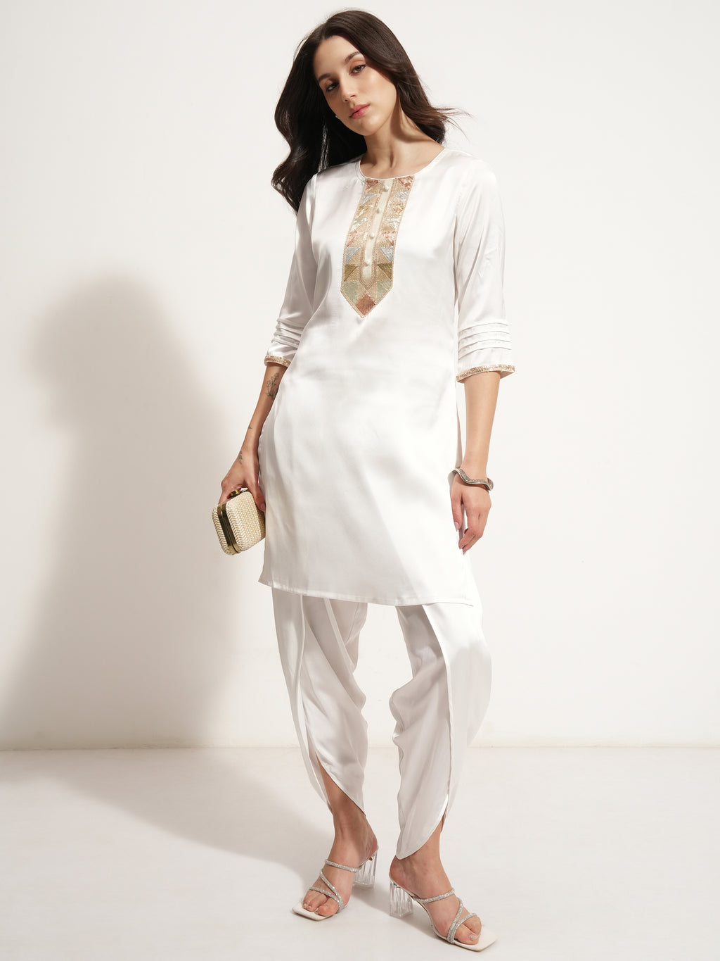 Vishudh Women White Embroidered Kurta With Palazzo - White - Image 2