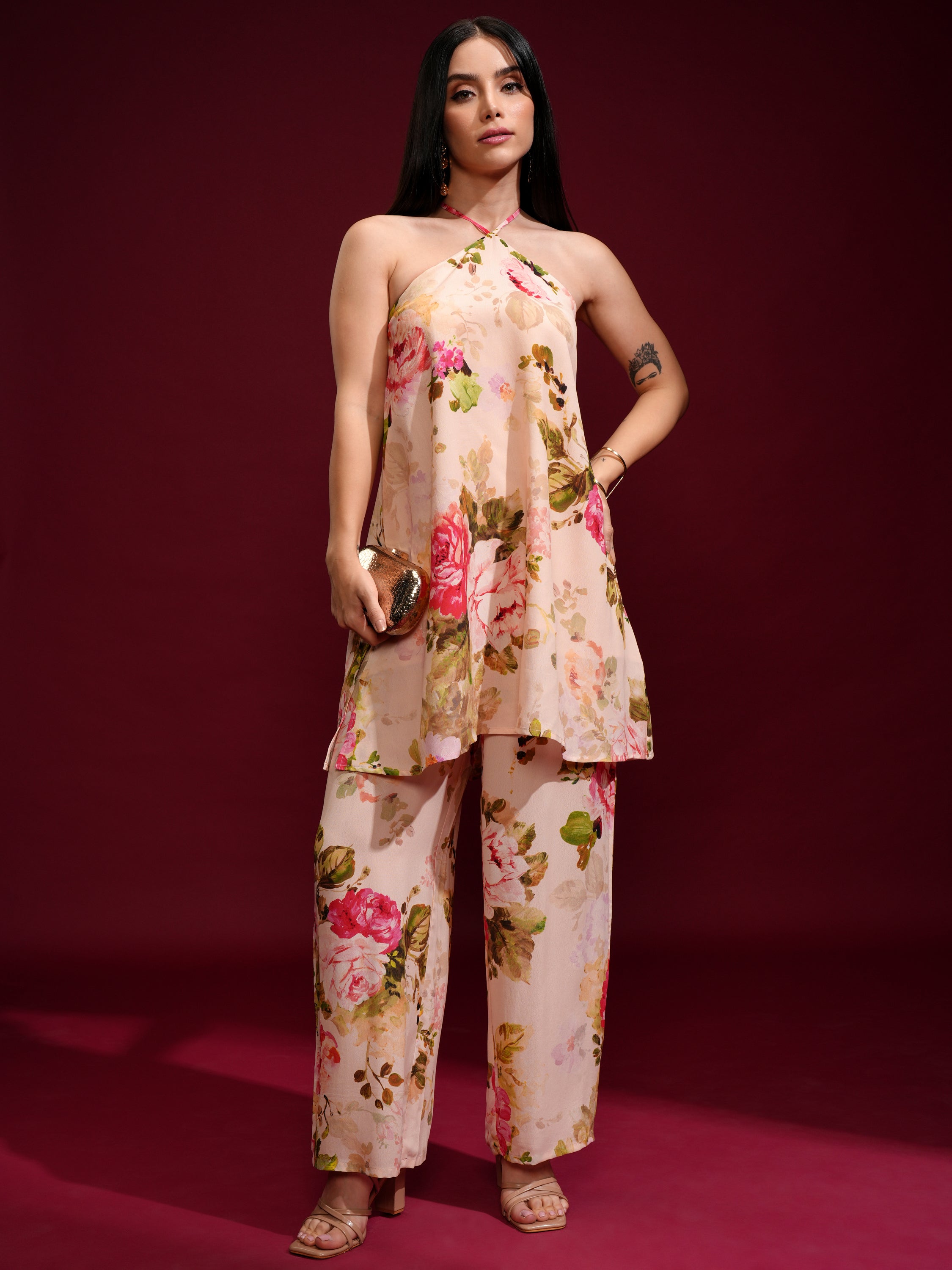 Vishudh Women Cream Kurta With Trousers - Cream - Image 2