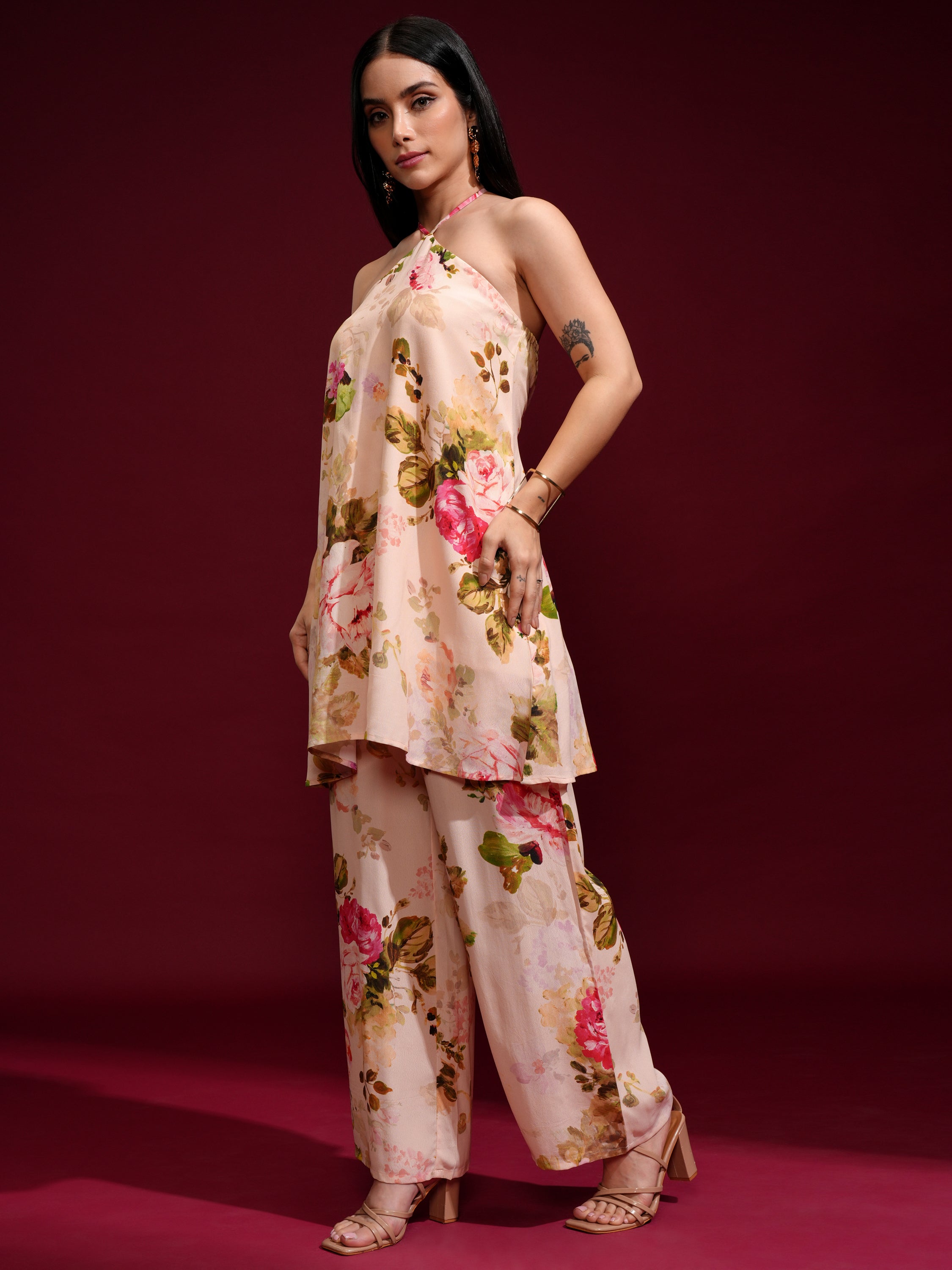 Vishudh Women Cream Kurta With Trousers - Cream - Image 4