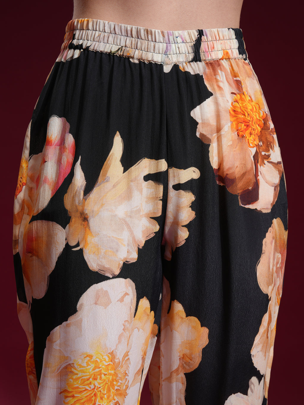 Vishudh Women Black Printed Kurta With Trouser - Black - Image 8