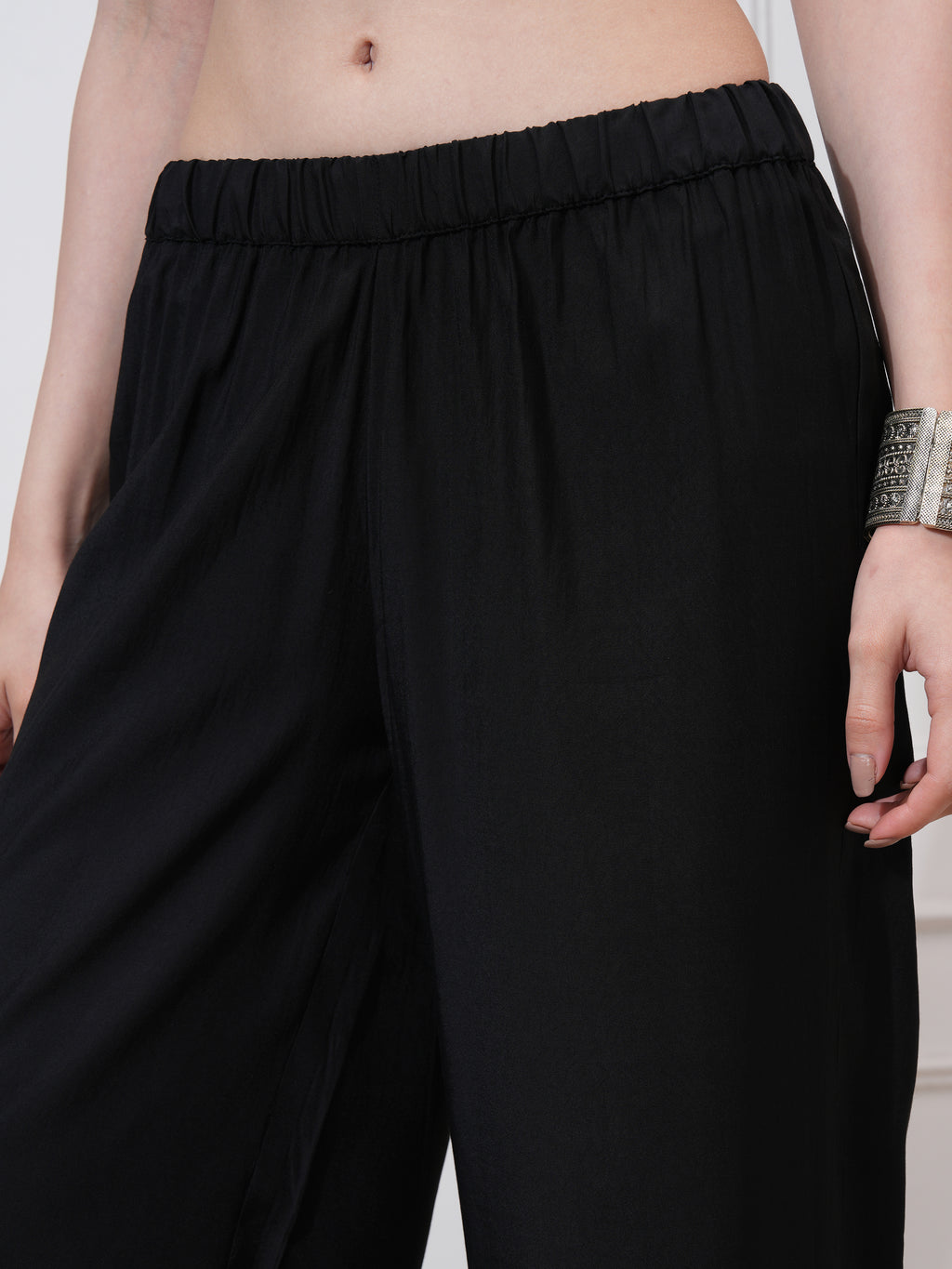 Vishudh Women Black Kurta With Trouser And Dupatta - Black - Image 7