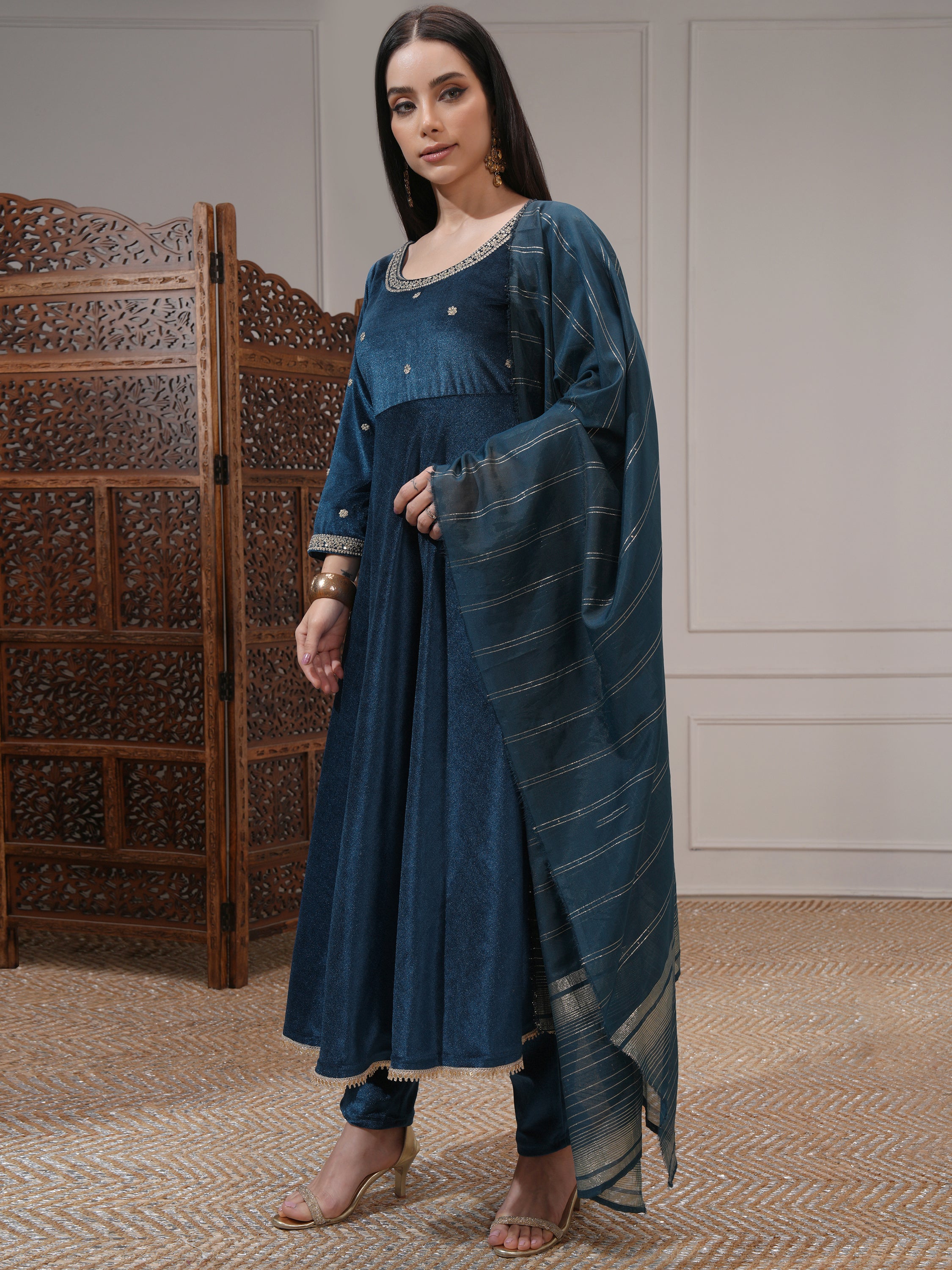 Vishudh Women Teal Women Kurta With Trousers And Dupatta - Teal - Image 4