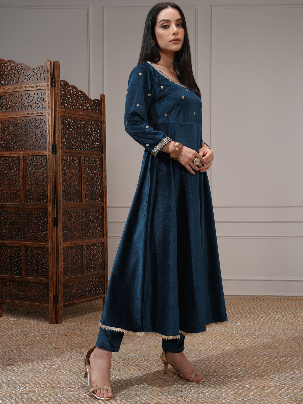 Vishudh Women Teal Women Kurta With Trousers And Dupatta - Teal - Image 6