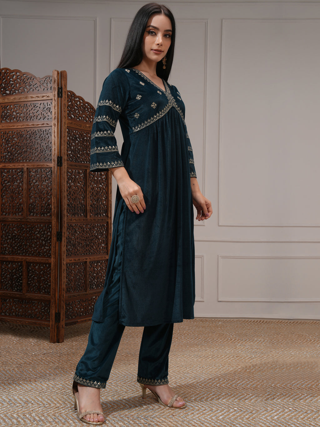 Vishudh Women Teal Women Kurta With Trousers And Dupatta - Teal - Image 6