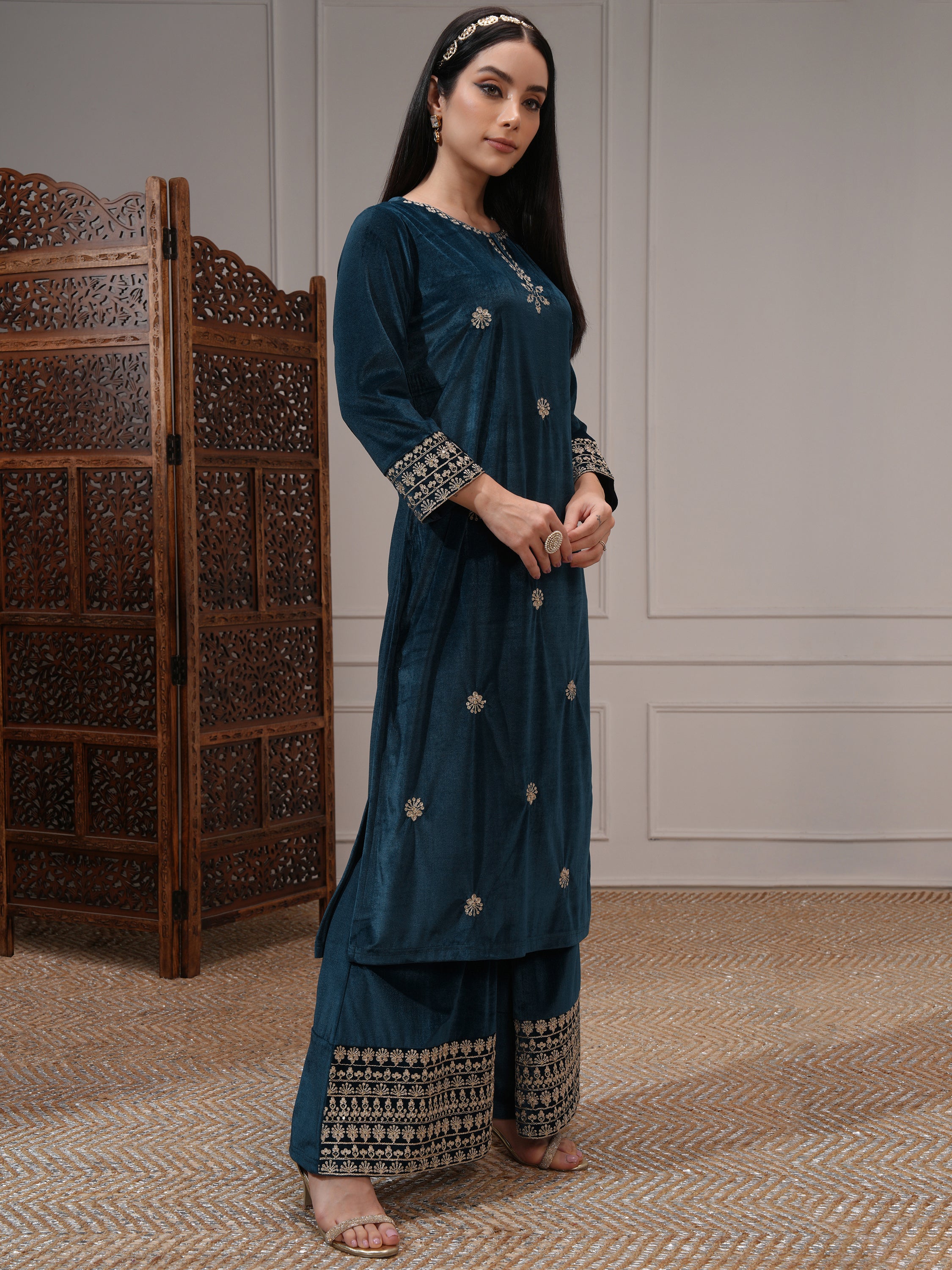 Vishudh Women Teal Embroidered Kurta With Trouser And Dupatta - Teal - Image 6
