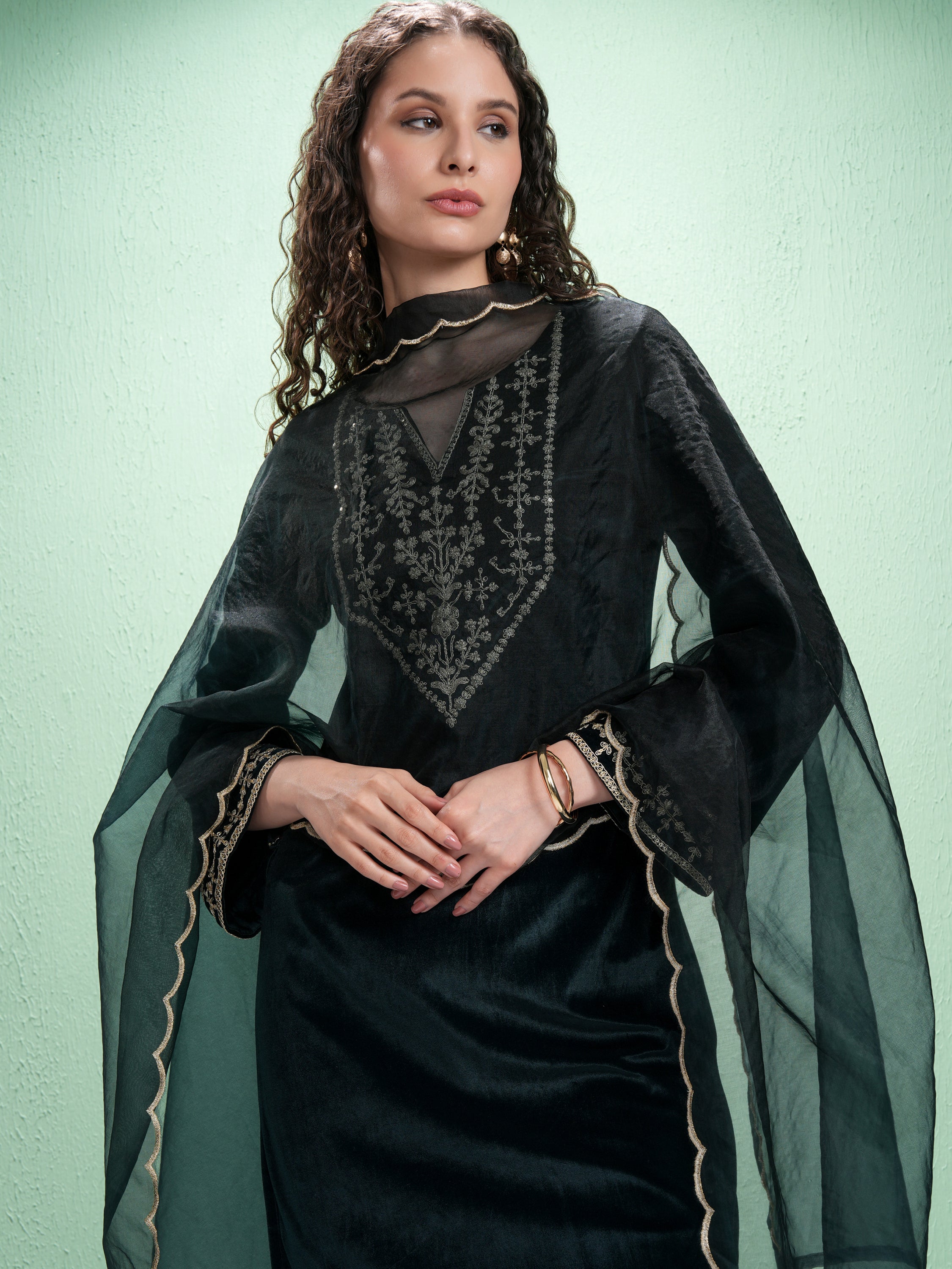 Vishudh Women Green Embroidered Kurta With Trouser And Dupatta - Green - Image 1