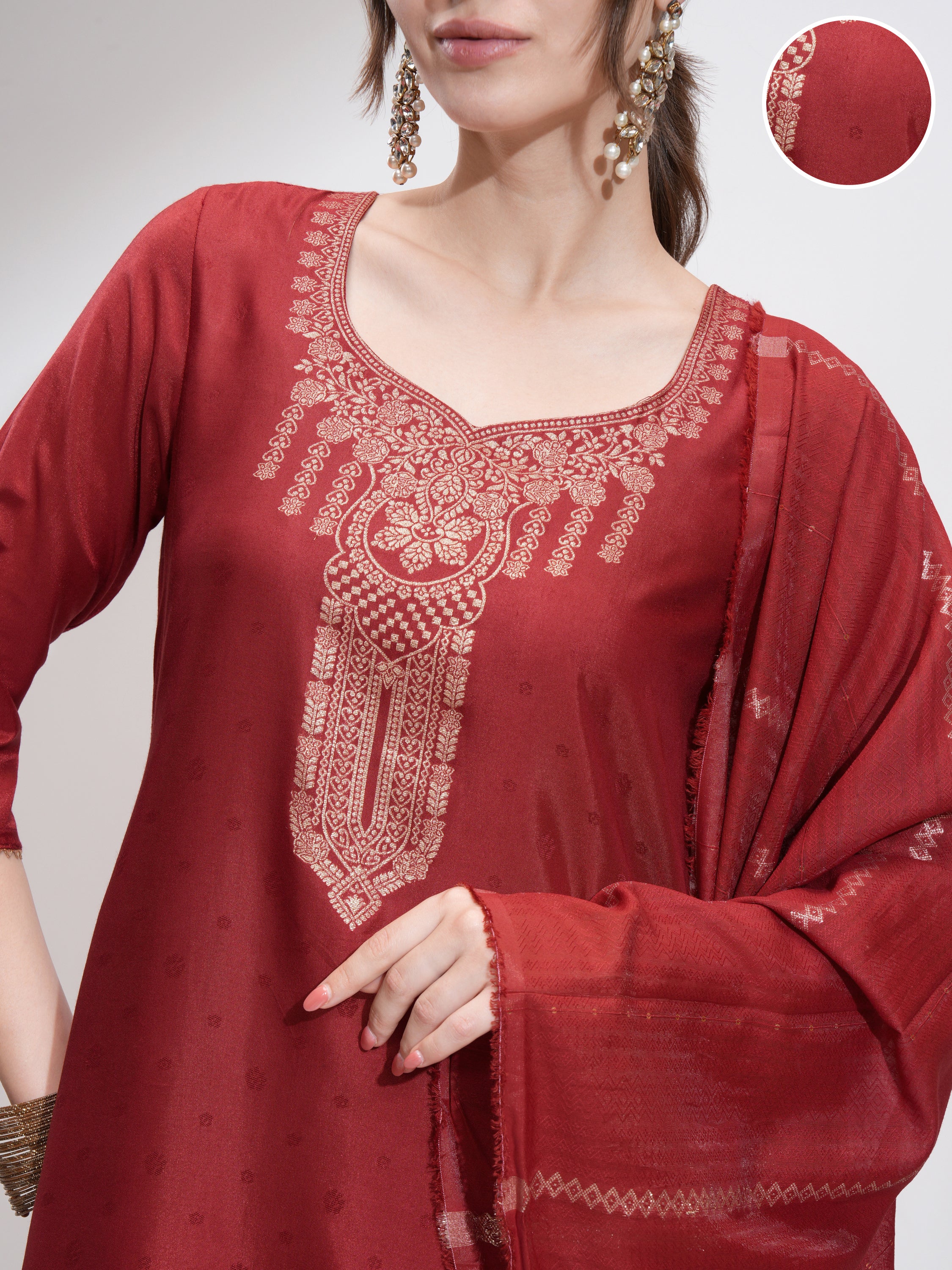 Vishudh Women Red Printed Kurta With Trouser And Dupatta - Red - Image 5