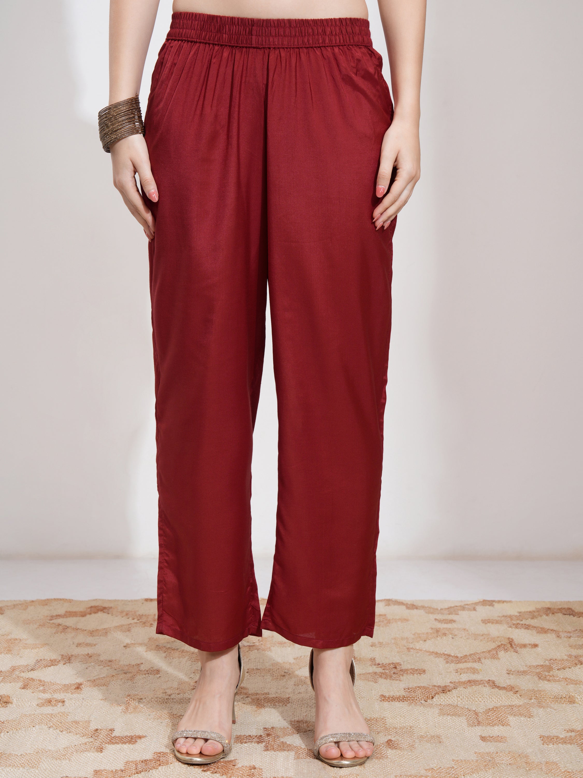 Vishudh Women Red Printed Kurta With Trouser And Dupatta - Red - Image 7