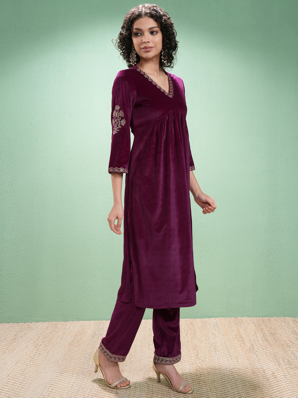 Vishudh Women Purple Embroidered Kurta With Trouser - Purple - Image 6