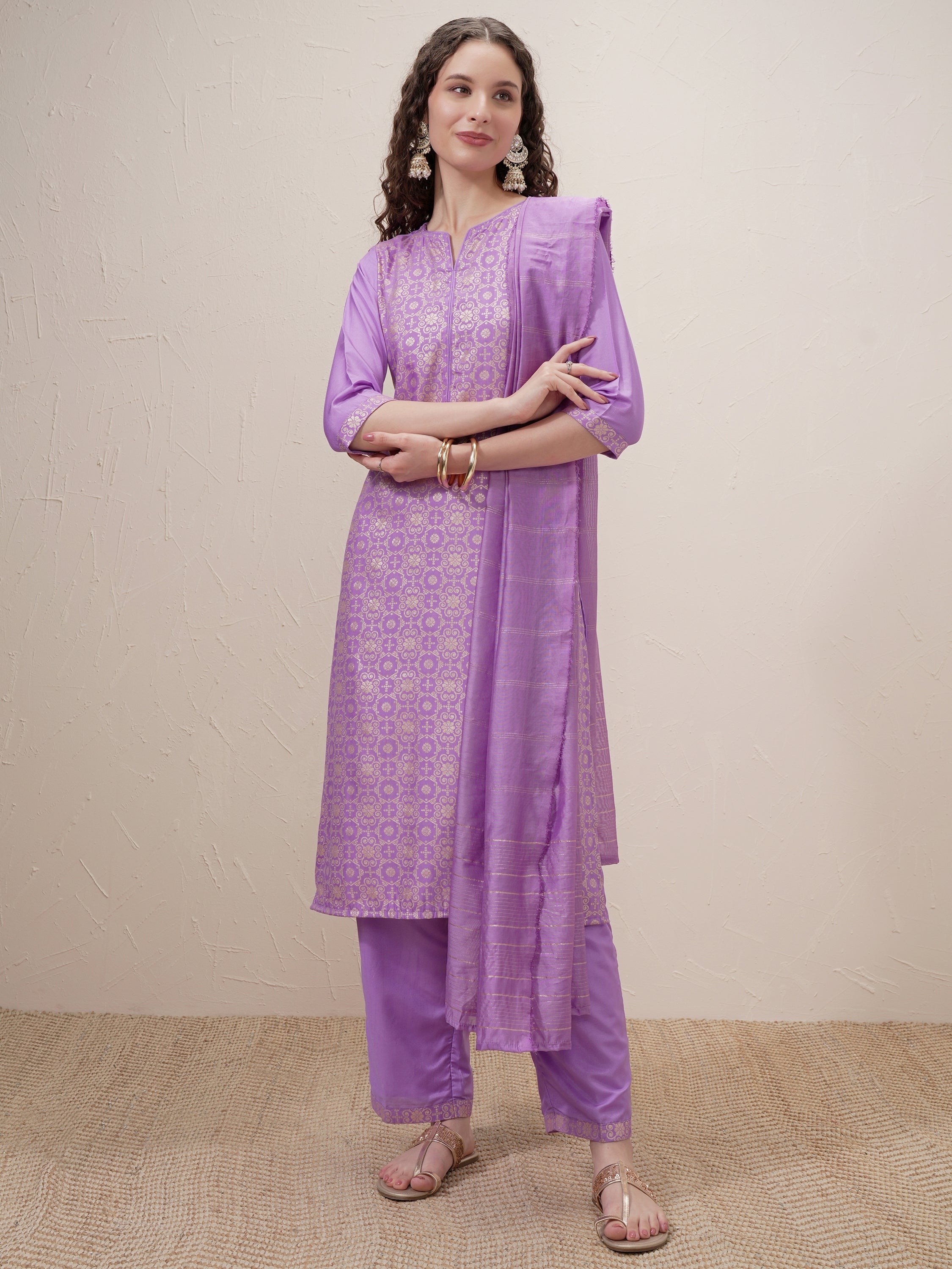 Vishudh Women Lavender Printed Kurta With Trouser And Dupatta - Lavender - Image 2
