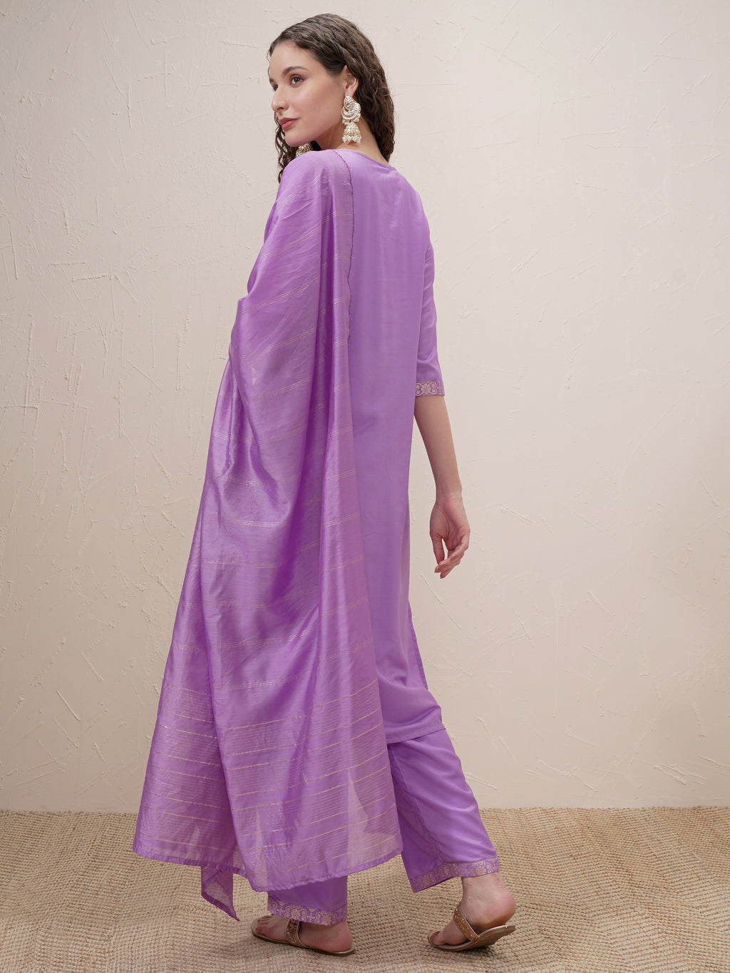 Vishudh Women Lavender Printed Kurta With Trouser And Dupatta - Lavender - Image 3