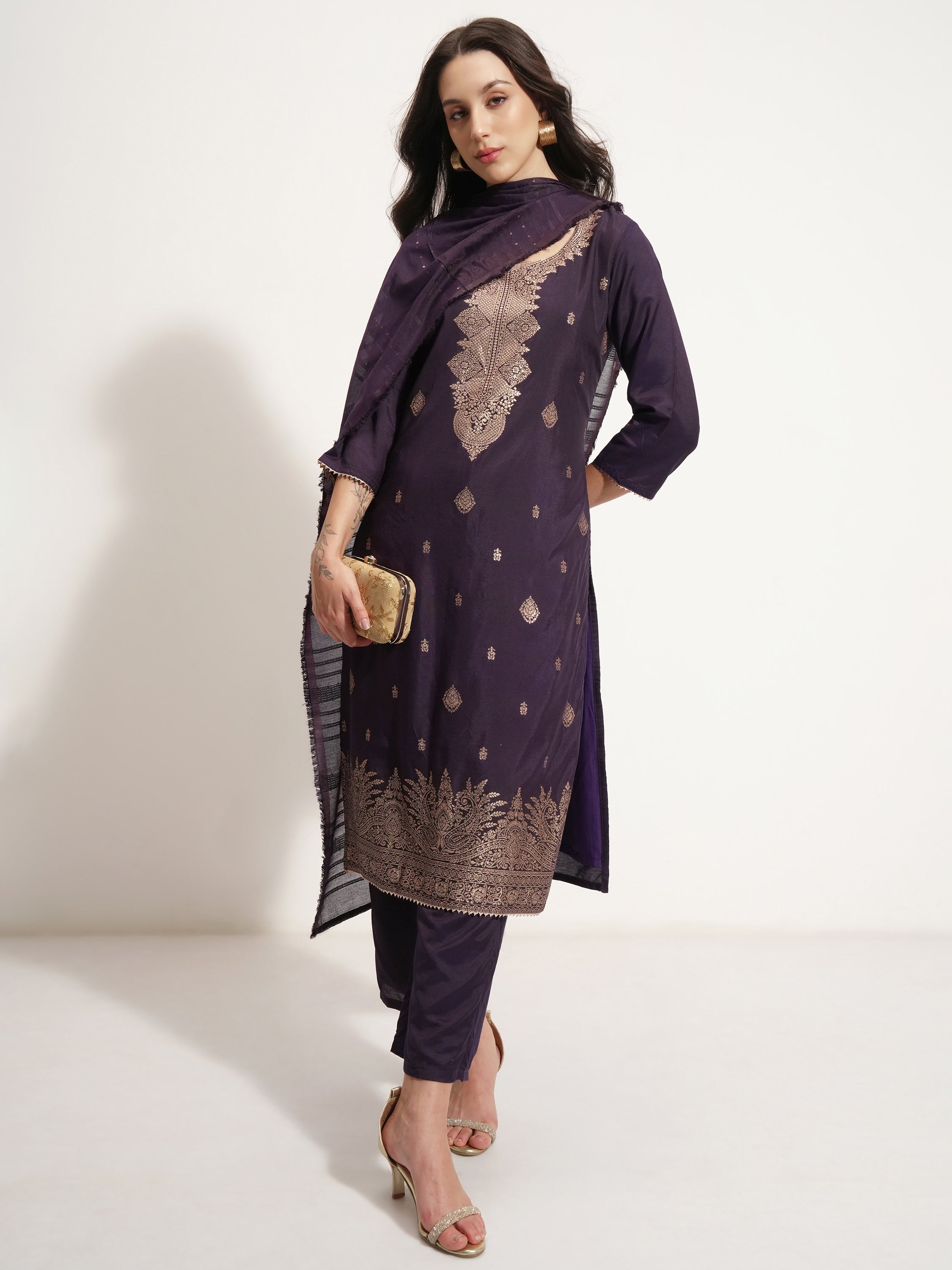 Vishudh Women Purple Printed Kurta With Trouser And Dupatta - Purple - Image 2