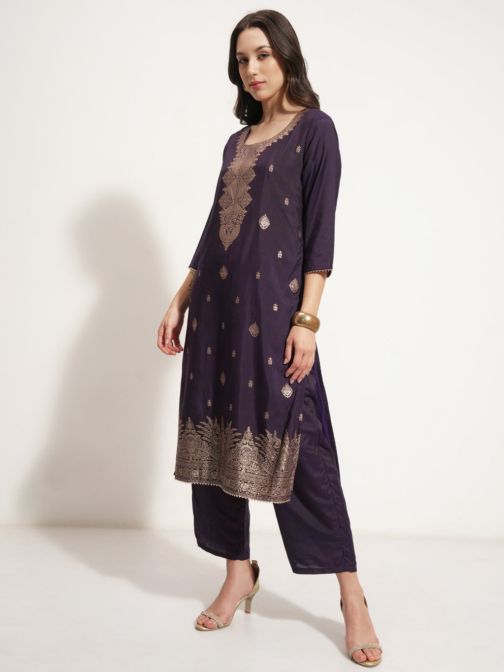 Vishudh Women Purple Printed Kurta With Trouser And Dupatta - Purple - Image 4