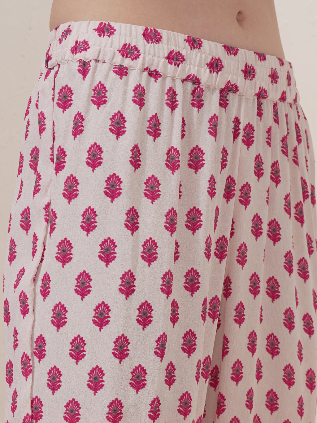 Vishudh Women Beige Printed Kurta With Trouser And Dupatta - Beige - Image 7