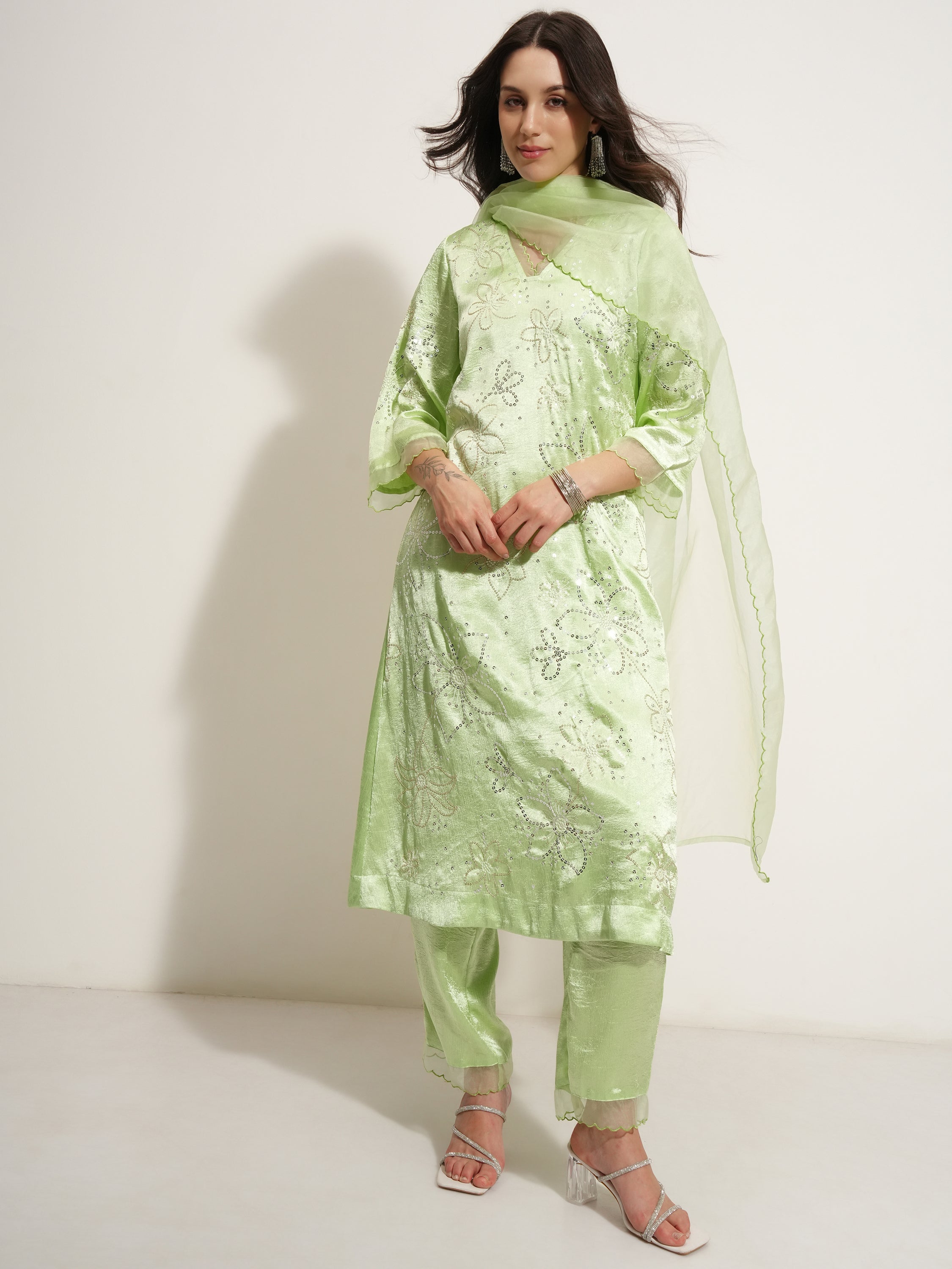 Vishudh Women Green Embroidered Kurta With Trouser And Dupatta - Green - Image 2