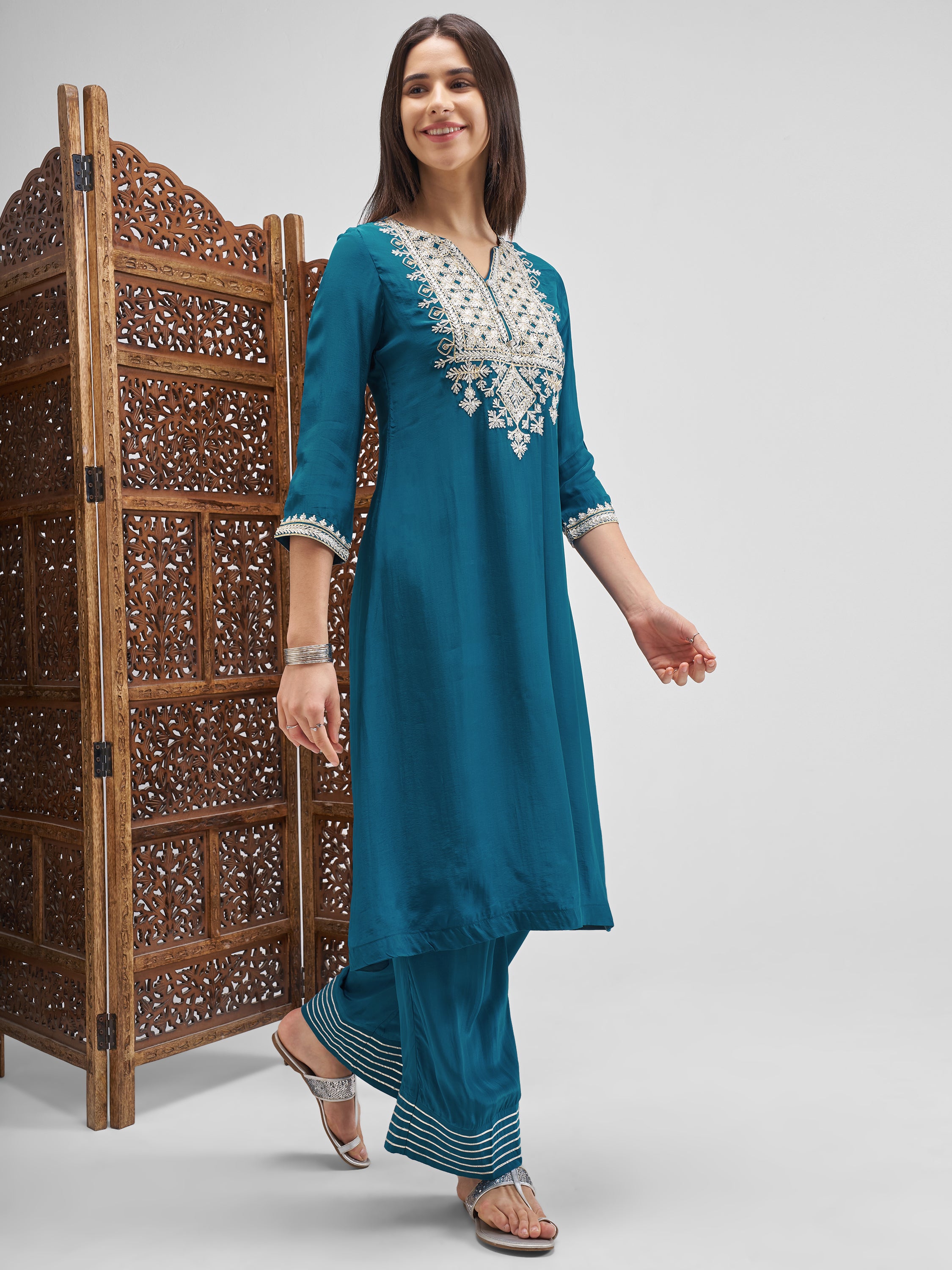 Vishudh Women Teal Embroidered Kurta And Palazzo With Dupatta - Teal - Image 4