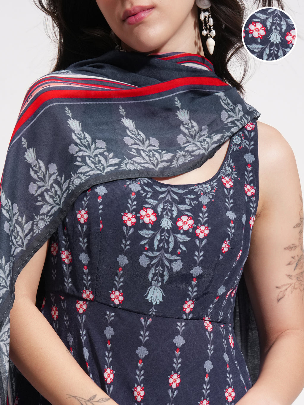 Vishudh Women Blue Printed Kurta With Trouser And Dupatta - Blue - Image 5