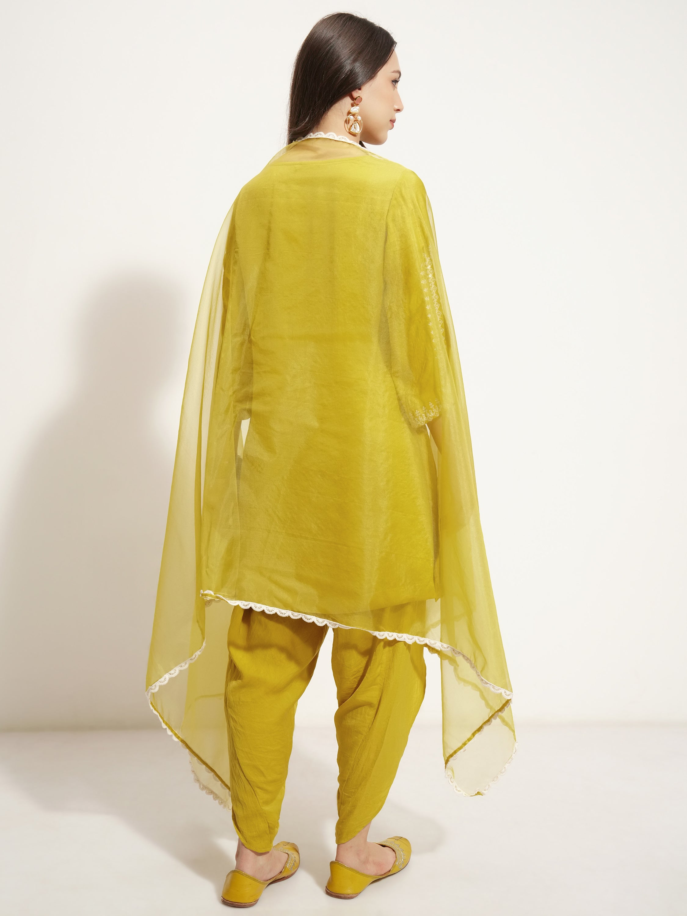 Vishudh Women Green Embroidered Kurta With Trouser And Dupatta - Green - Image 3
