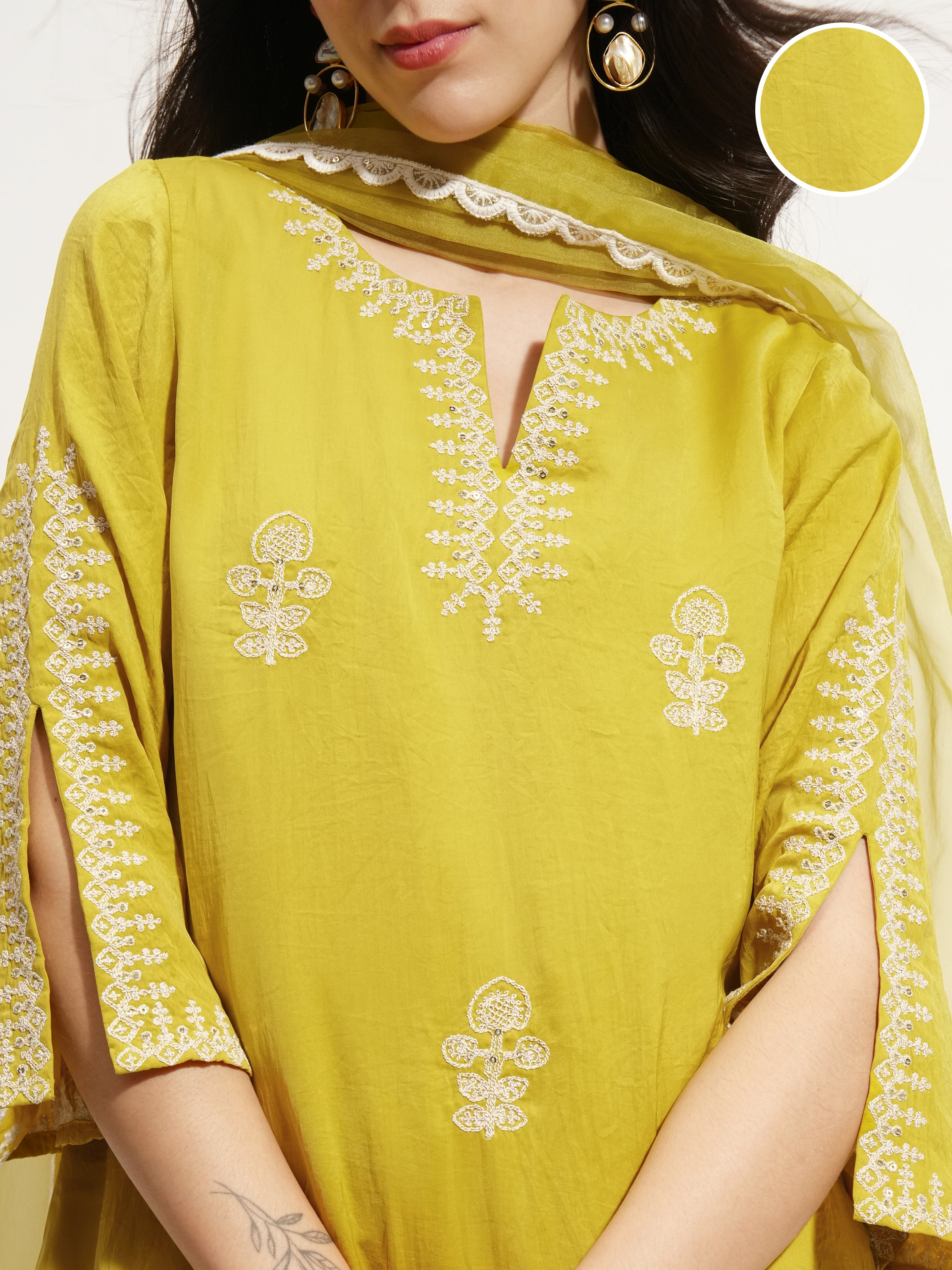 Vishudh Women Green Embroidered Kurta With Trouser And Dupatta - Green - Image 5