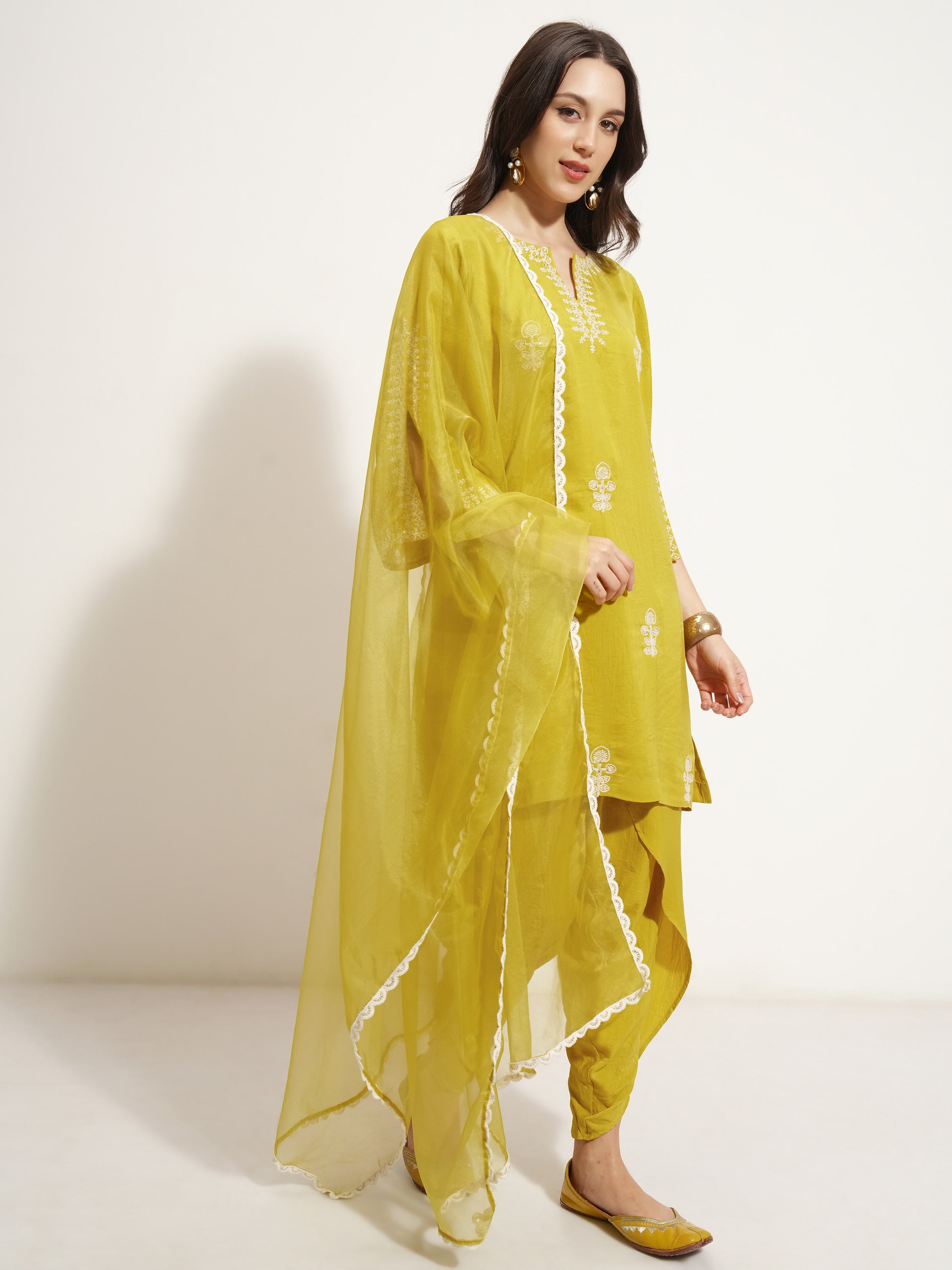 Vishudh Women Green Embroidered Kurta With Trouser And Dupatta - Green - Image 6
