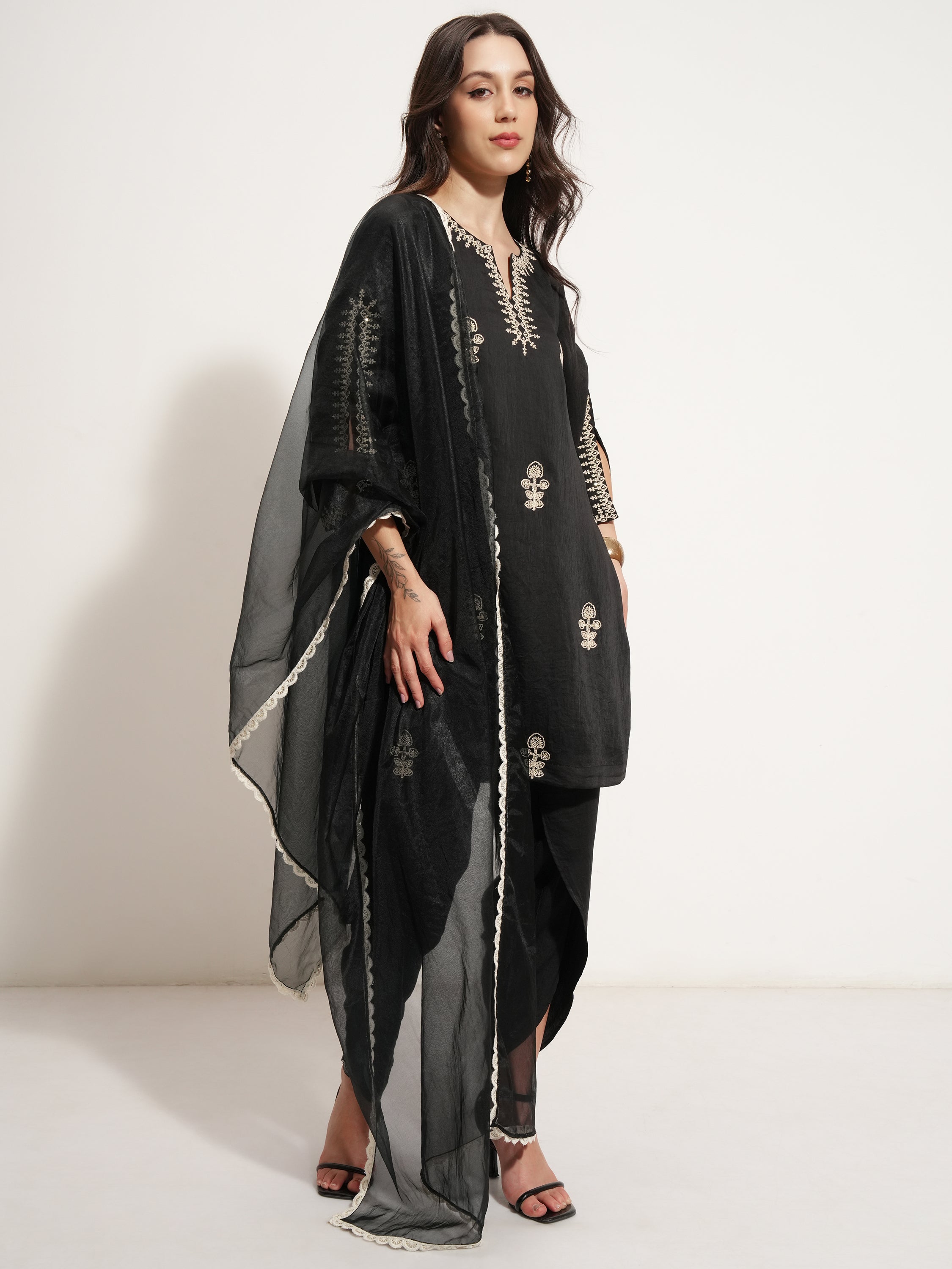 Vishudh Women Black Embroidered Kurta With Trouser And Dupatta - Black - Image 6