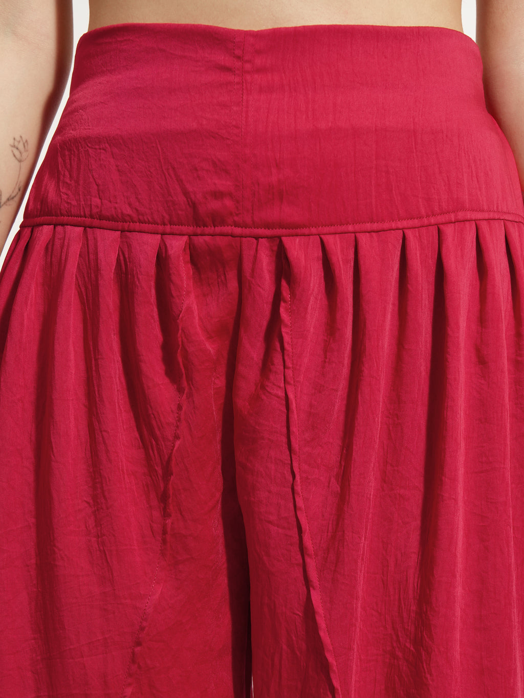 Vishudh Women Red Embroidered Kurta With Trouser And Dupatta - Red - Image 8