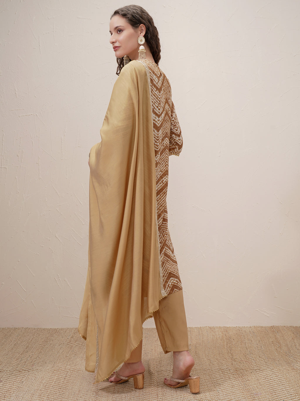 Vishudh Women Brown Printed Kurta With Trouser And Dupatta - Brown - Image 3