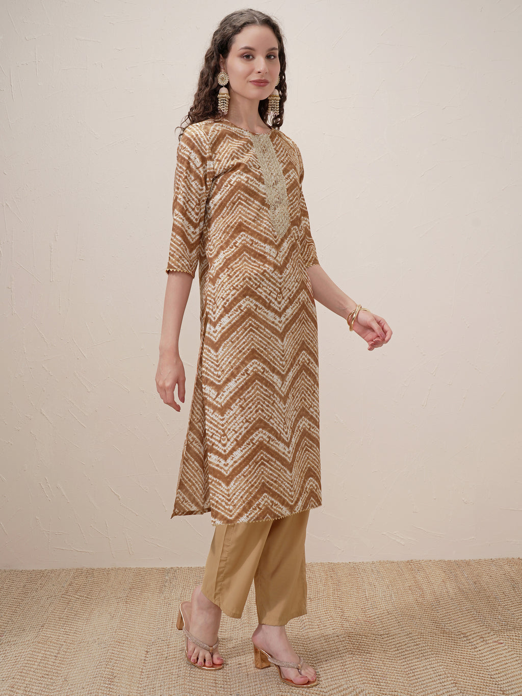 Vishudh Women Brown Printed Kurta With Trouser And Dupatta - Brown - Image 6
